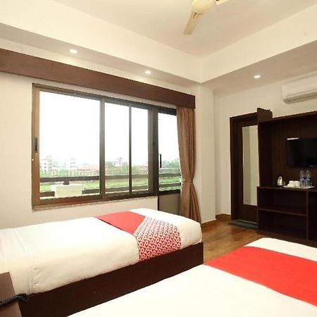 Oyo 525 Hotel Aloka Inn Rummindei Ngoại thất bức ảnh