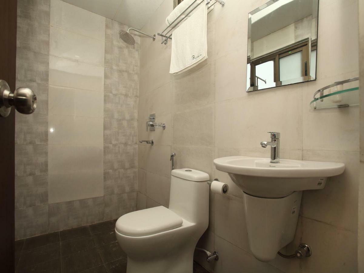 Oyo 525 Hotel Aloka Inn Rummindei Ngoại thất bức ảnh